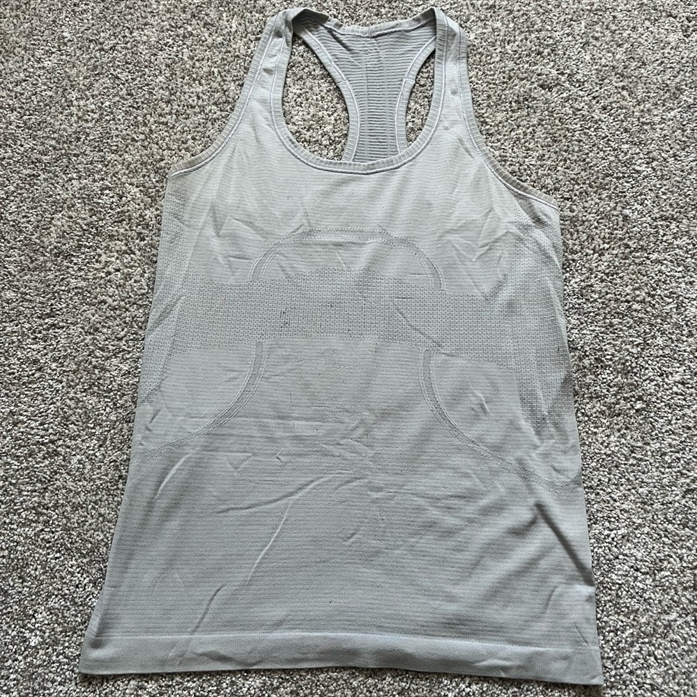 Lululemon Athletica Light Gray Tank Top